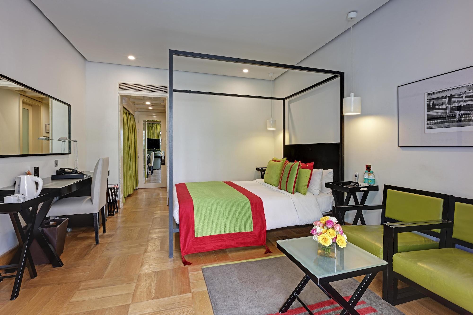 The Park Bangalore, Mg Road Екстер'єр фото A room at the Park