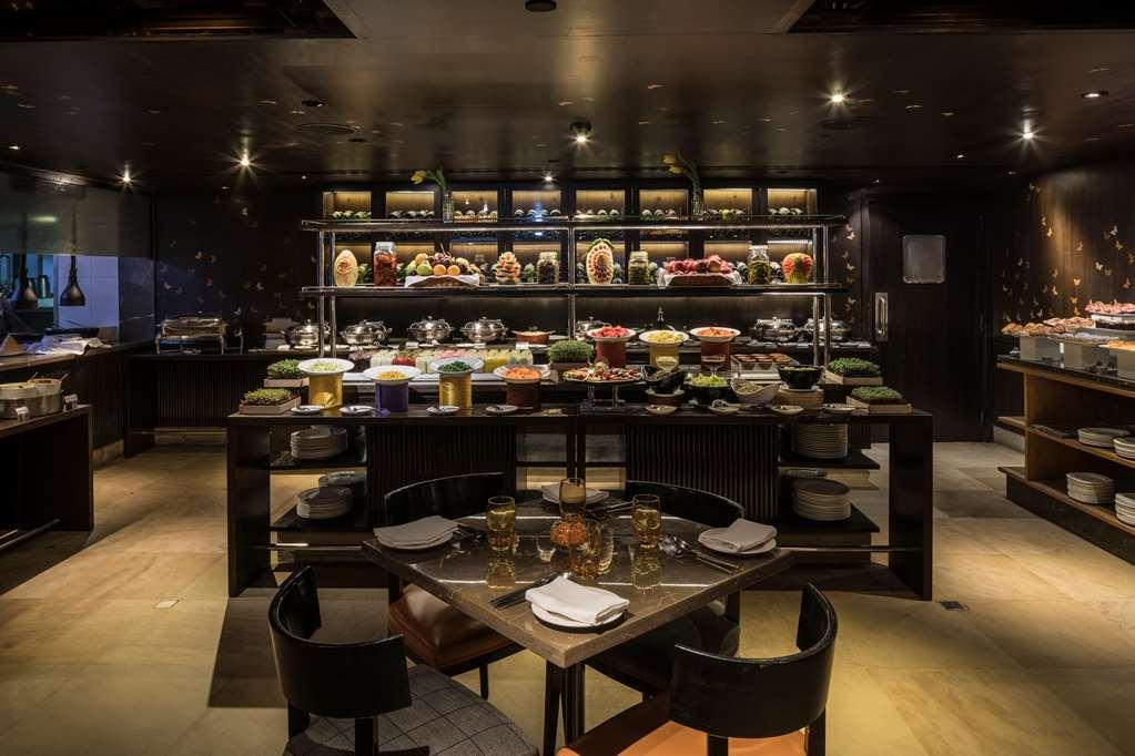 The Park Bangalore, Mg Road Екстер'єр фото The interior of the restaurant