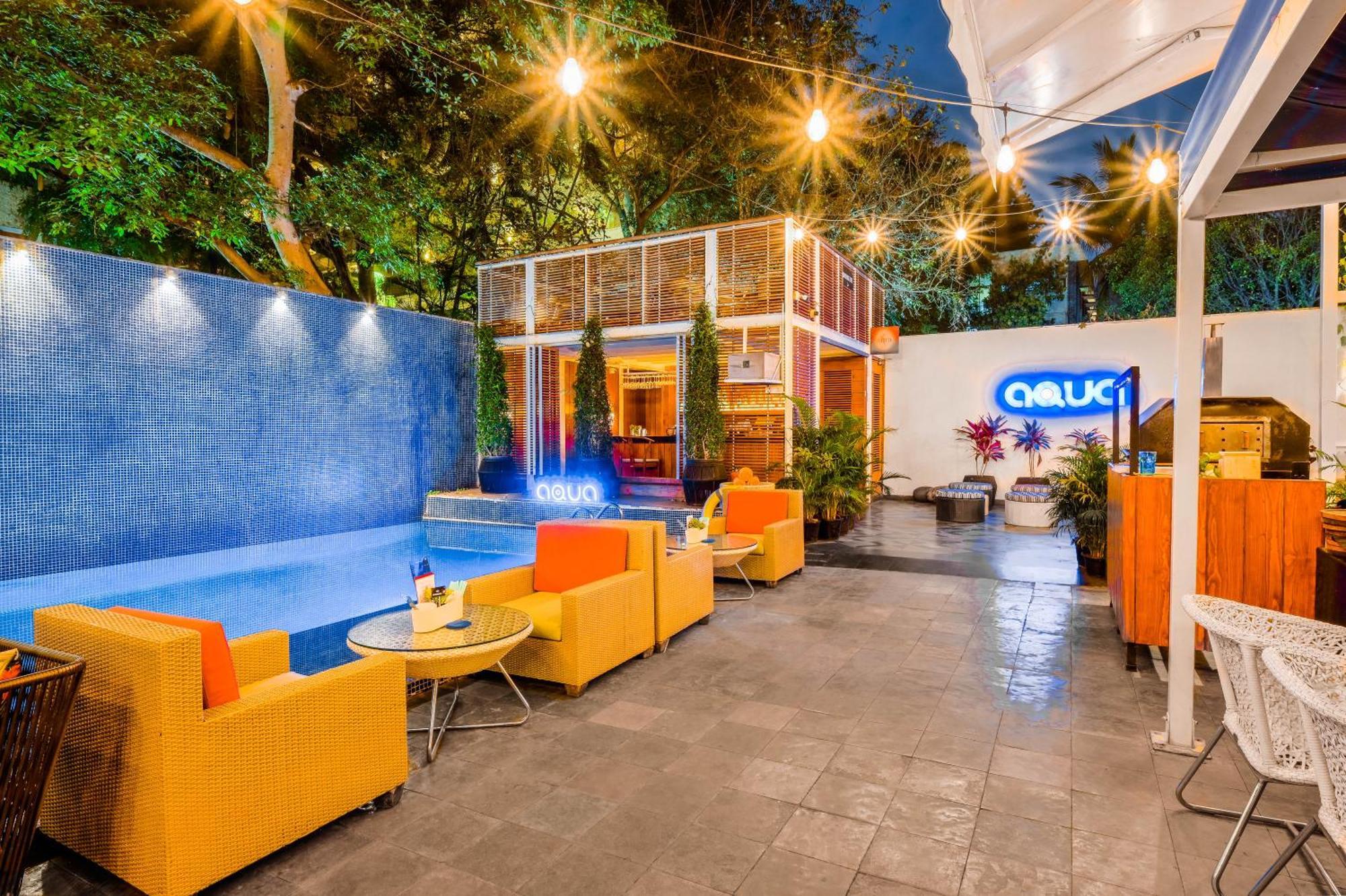 The Park Bangalore, Mg Road Екстер'єр фото The lounge at the airport
