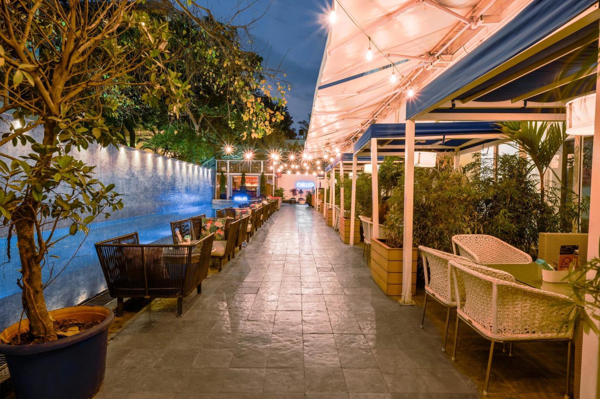 The Park Bangalore, Mg Road Екстер'єр фото The Terrace at The Standard East Village