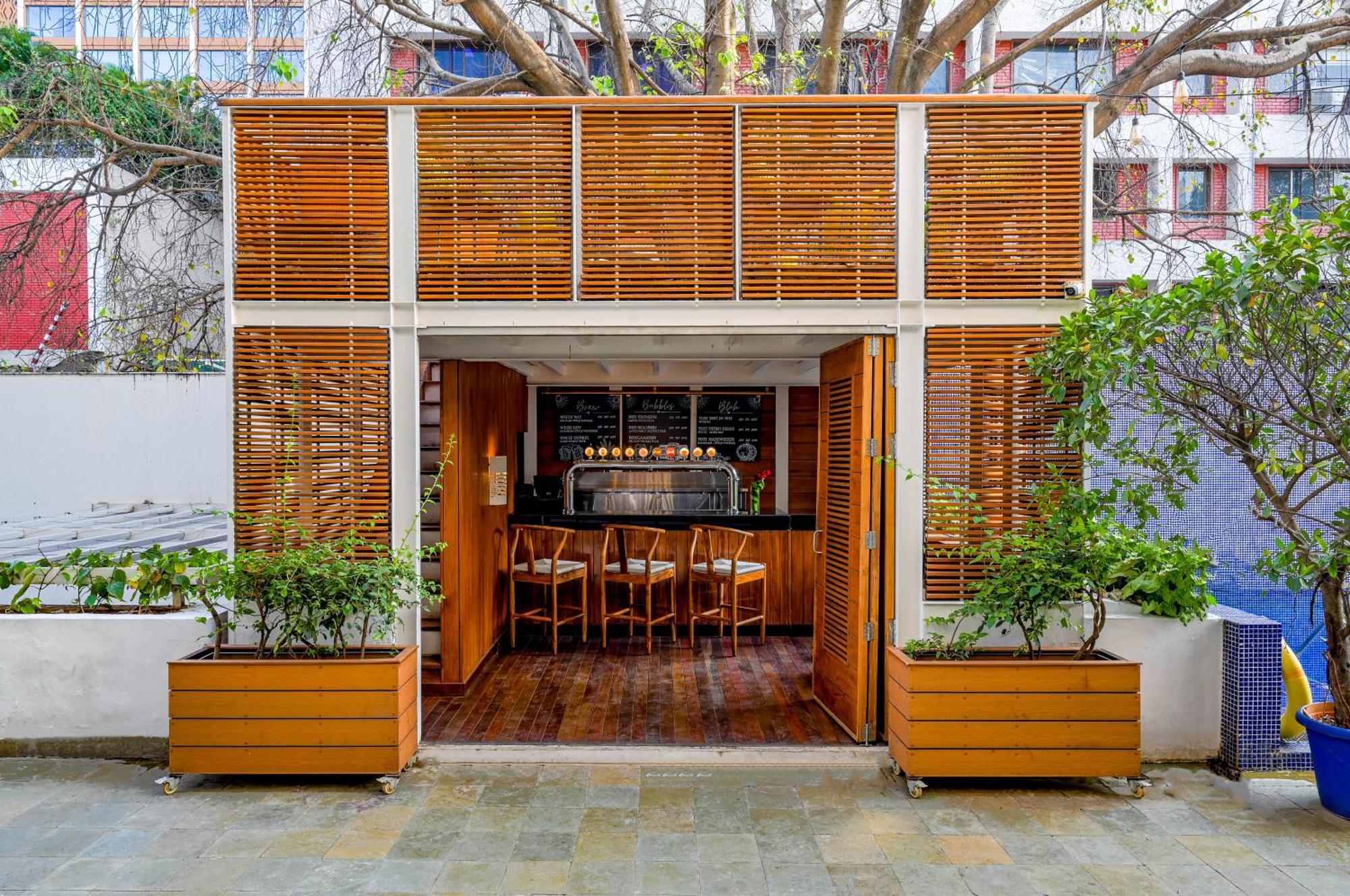 The Park Bangalore, Mg Road Екстер'єр фото The Coffee Bar