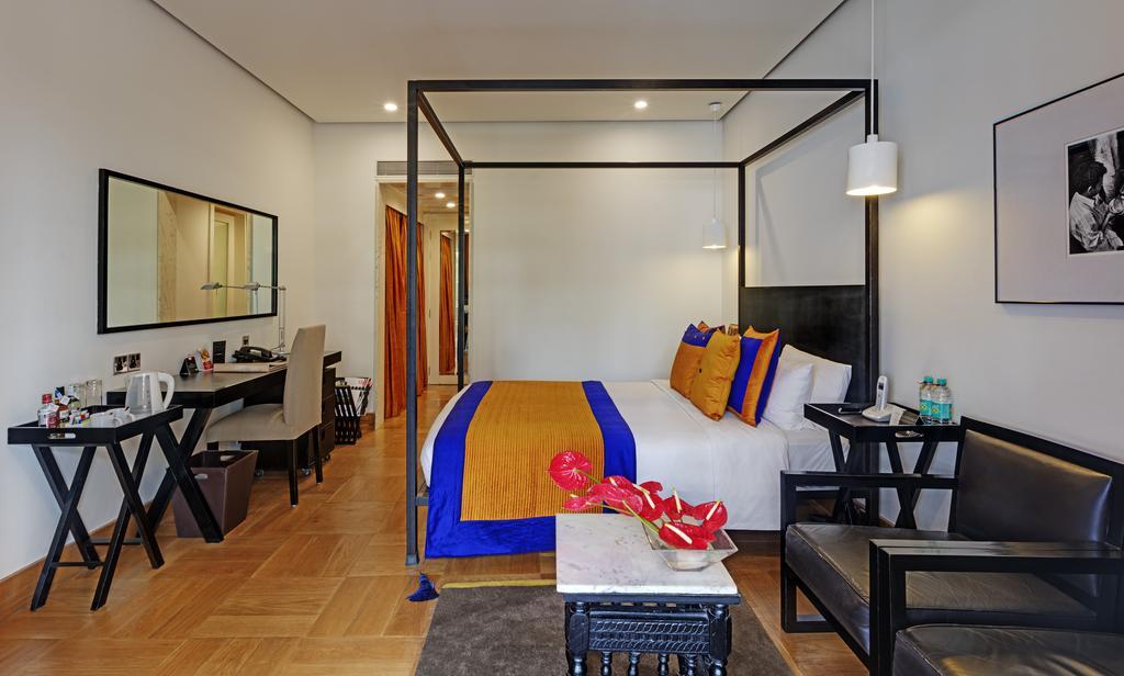 The Park Bangalore, Mg Road Екстер'єр фото A room at the Taj Bengal