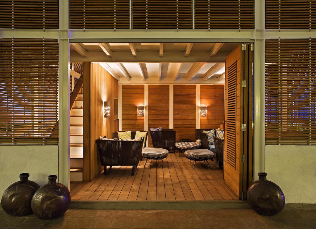 The Park Bangalore, Mg Road Екстер'єр фото The interior of a suite at the Mandarin Oriental, Munich